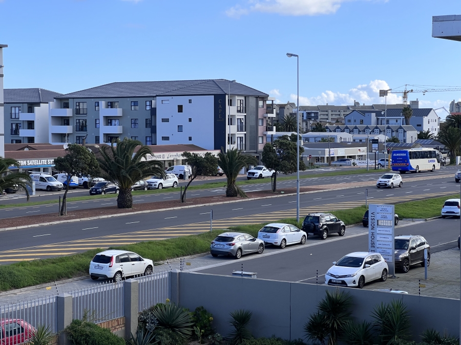 To Let 2 Bedroom Property for Rent in Table View Western Cape